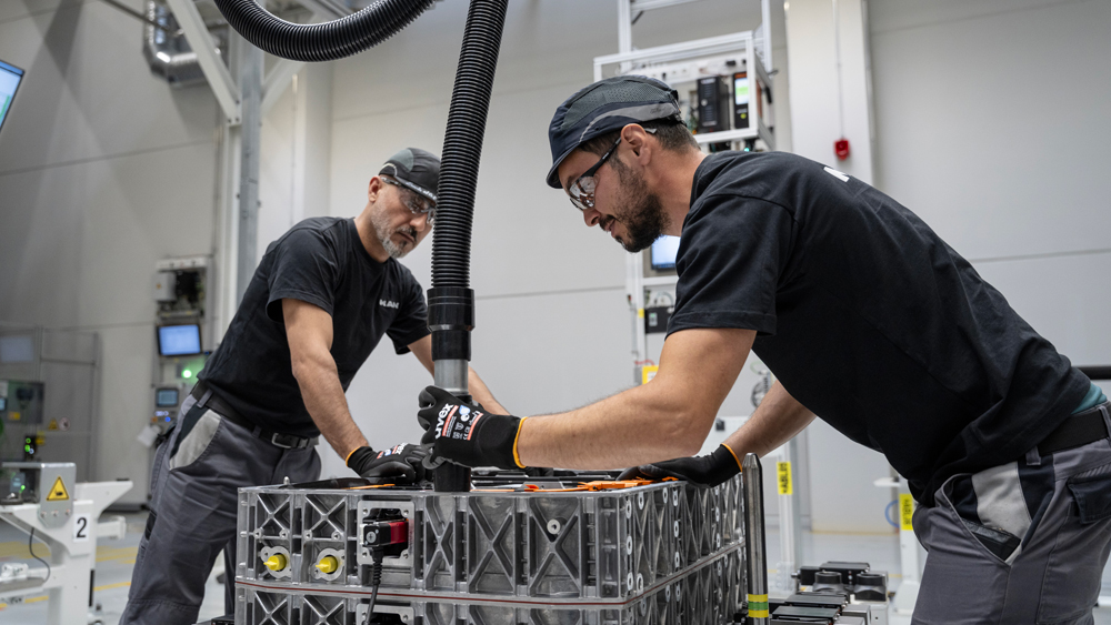 Fabrication de batteries de poids lourds MAN à Nuremberg