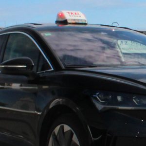 Jusqu’à 5 500 euros d’aide pour les voitures électriques des taxis