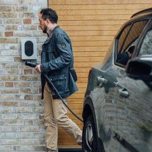 Zaptec s&rsquo;allie à Kraken pour transformer les bornes de recharge en outils de flexibilité énergétique