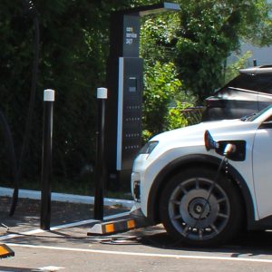 La voiture électrique encore plus économique avec EDF et Renault