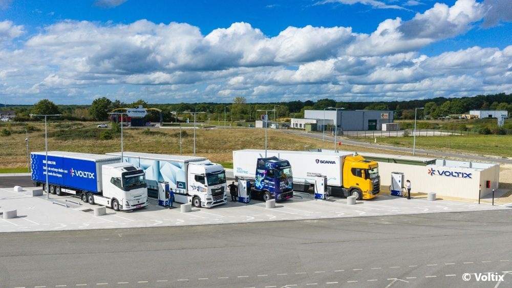 A Vierzon, Voltix inaugure sa première station de recharge dédiée aux poids lourds électriques